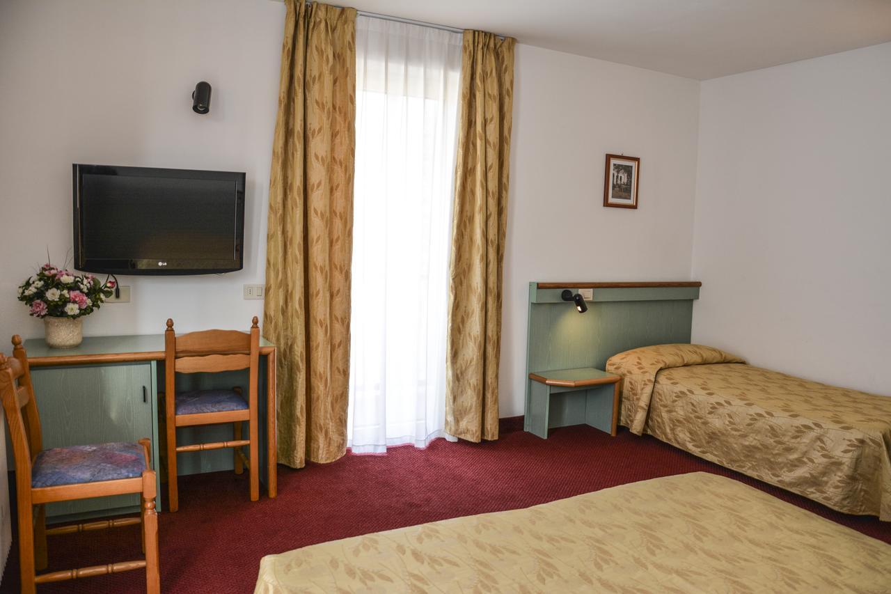 Hotel Sport Pieve Di Ledro Exteriér fotografie